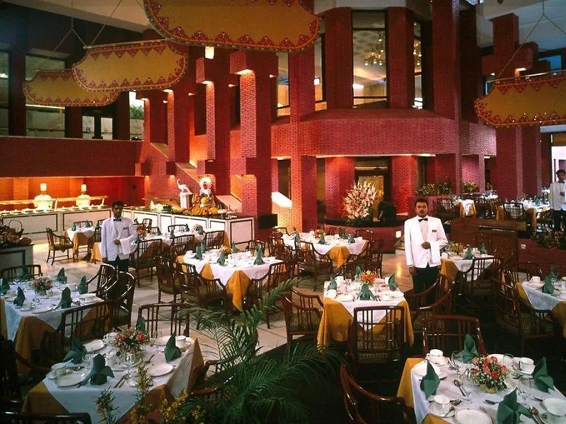 Itc Mughal, A Luxury Collection Resort & Spa, Agra Hotel Agra (Uttar Pradesh)